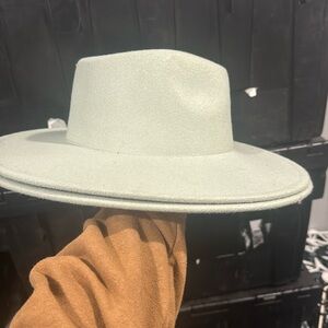 Andes mint felt hat